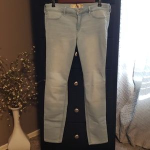 Hollister jeans
